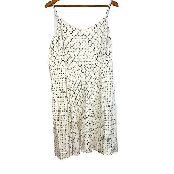 Old Navy Dresses & Skirts - Old Navy Womens Cami Sundress NWT Size XXL Fit and Flare Above Knee Party Brunch